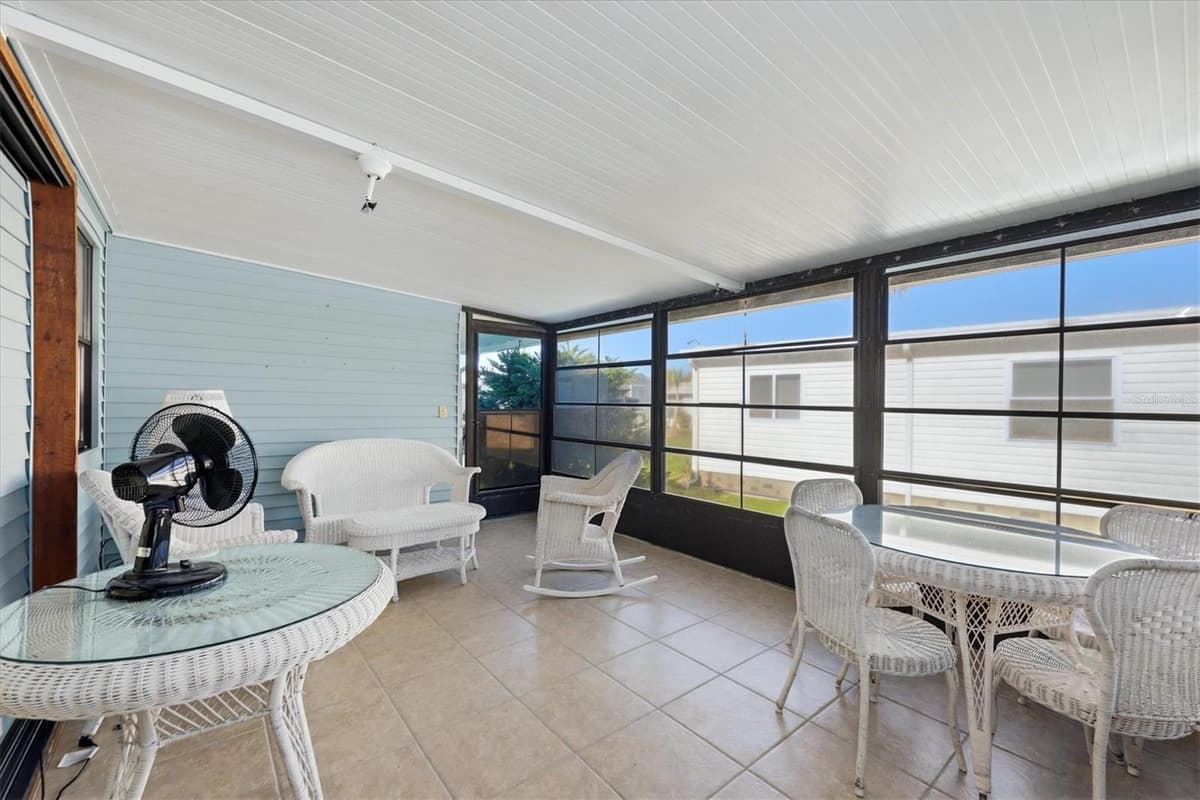 139 FIJI CIRCLE — photo 30 of 39