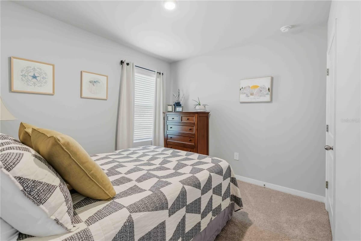 16315 NAVARRO COURT — photo 32 of 37