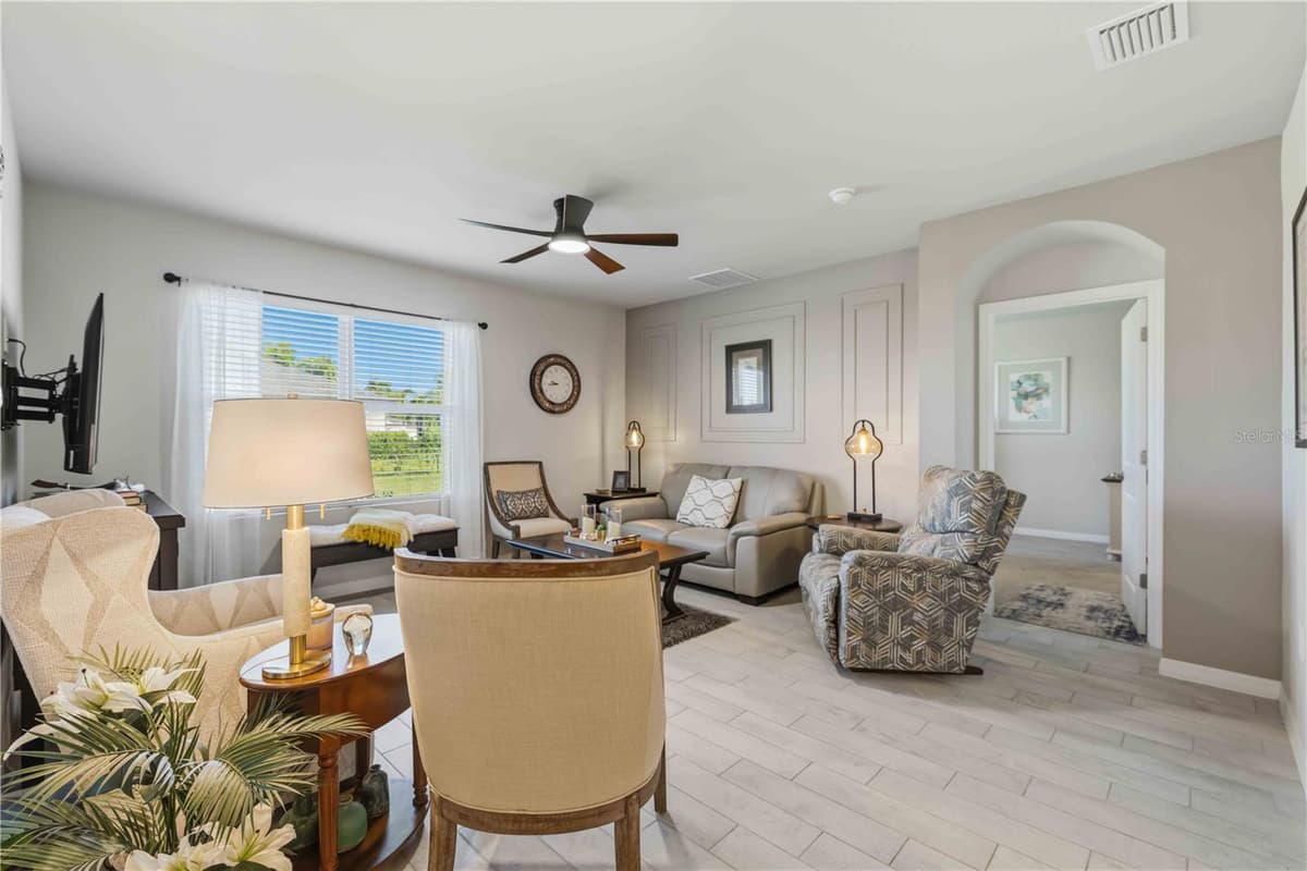 16315 NAVARRO COURT — photo 6 of 37