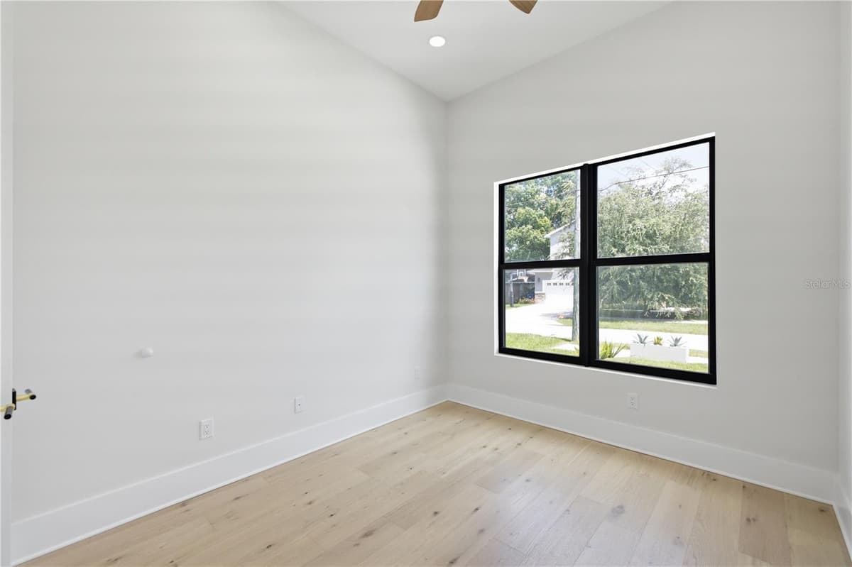 810 BRADDOCK STREET — photo 19 of 89