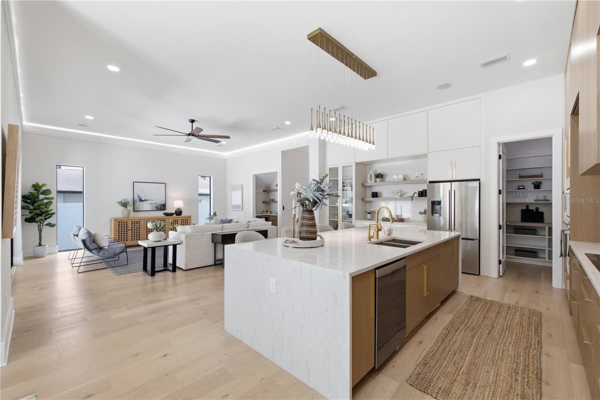 810 BRADDOCK STREET — photo 30 of 89
