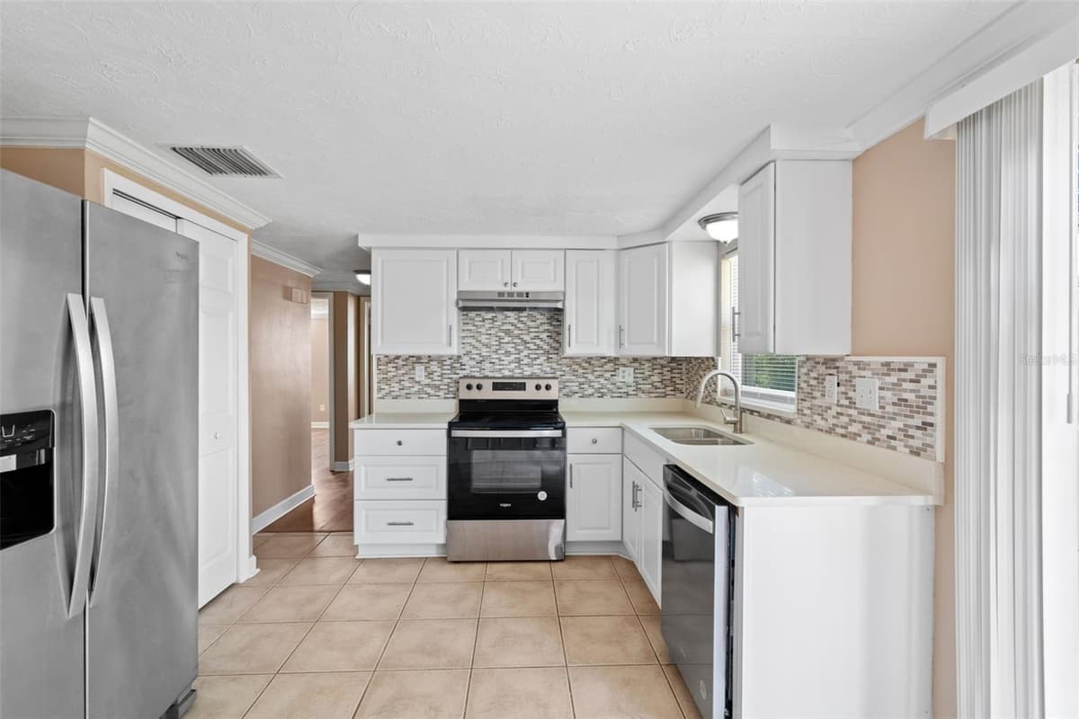 3522 ALLANDALE DRIVE — photo 6 of 16