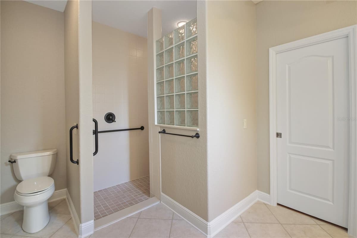 1596 BIRMINGHAM TERRACE — photo 19 of 37