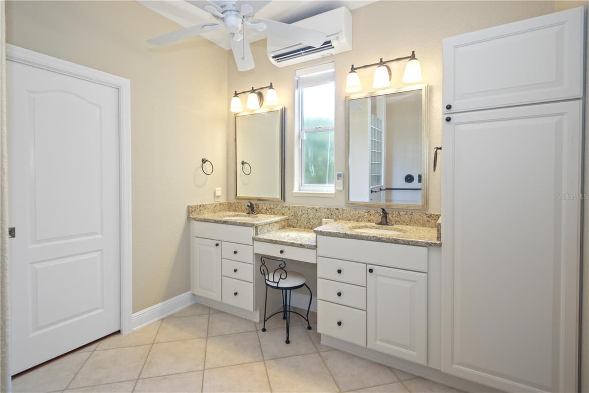 1596 BIRMINGHAM TERRACE — photo 18 of 37