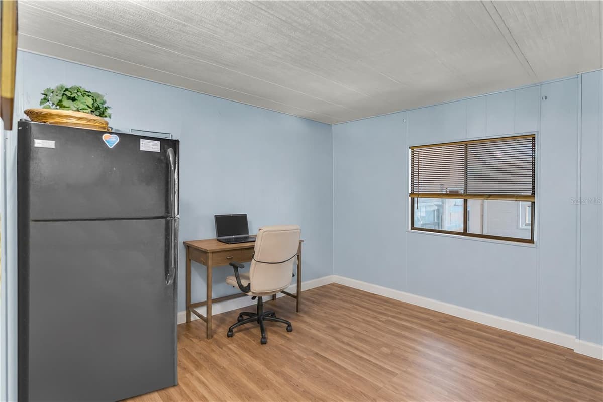 38546 STAFFORD DRIVE — photo 12 of 49