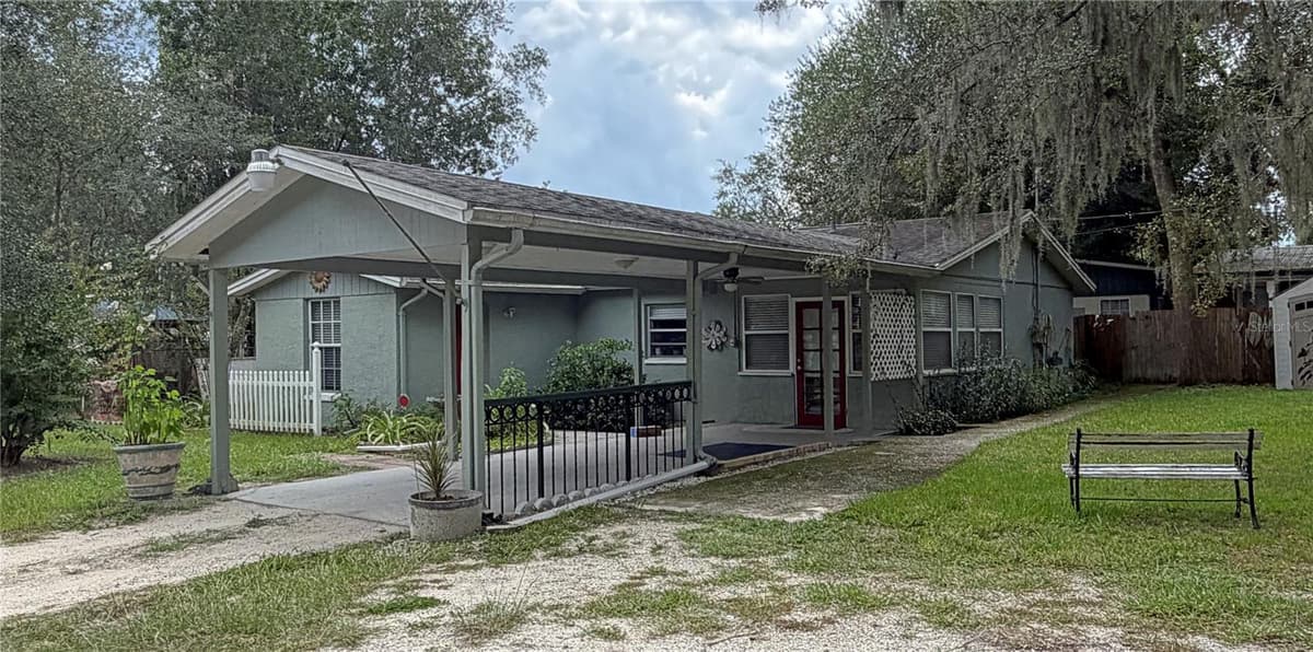 7806 ALAFIA RIDGE ROAD — photo 2 of 18