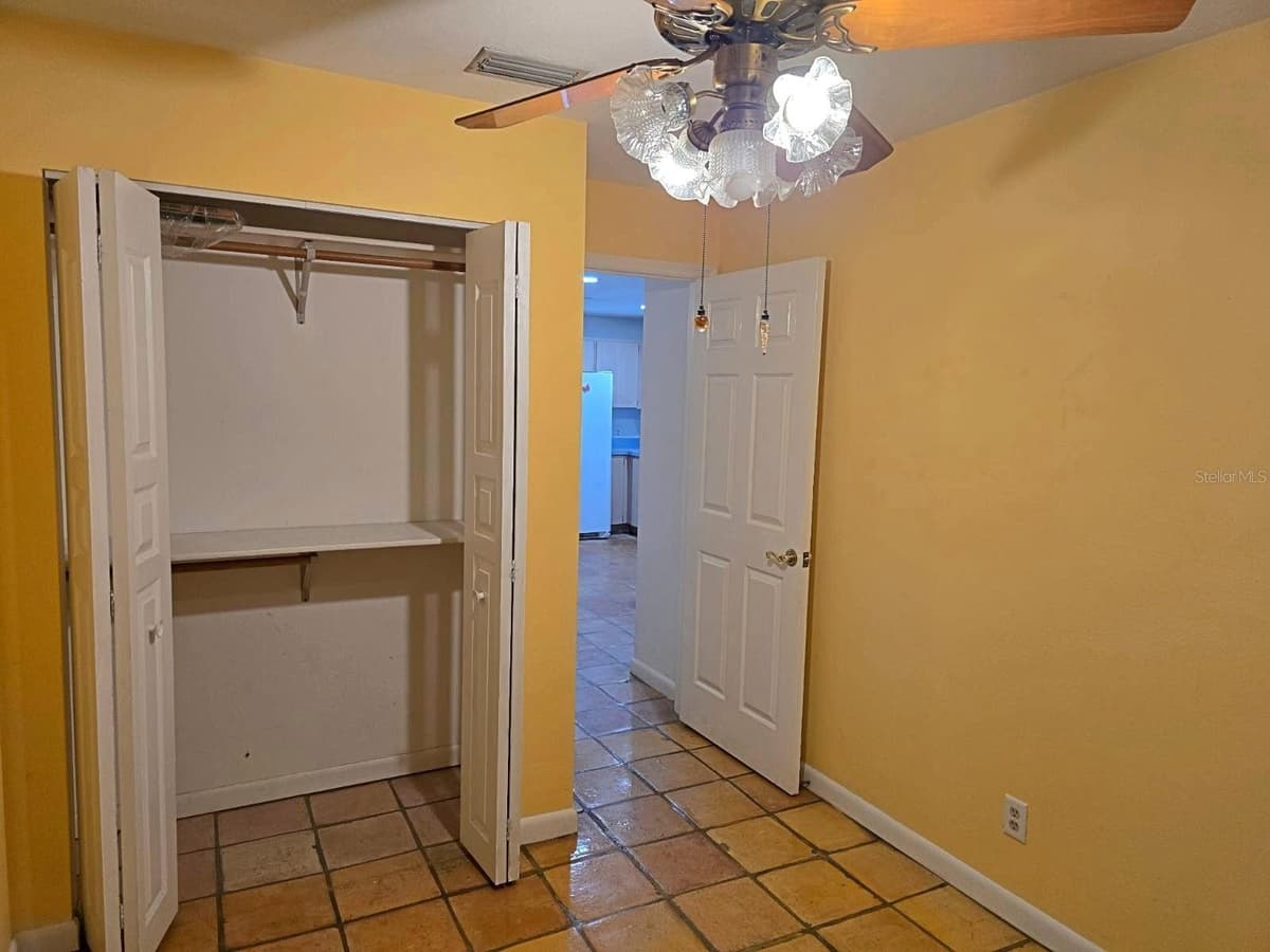 7806 ALAFIA RIDGE ROAD — photo 9 of 18