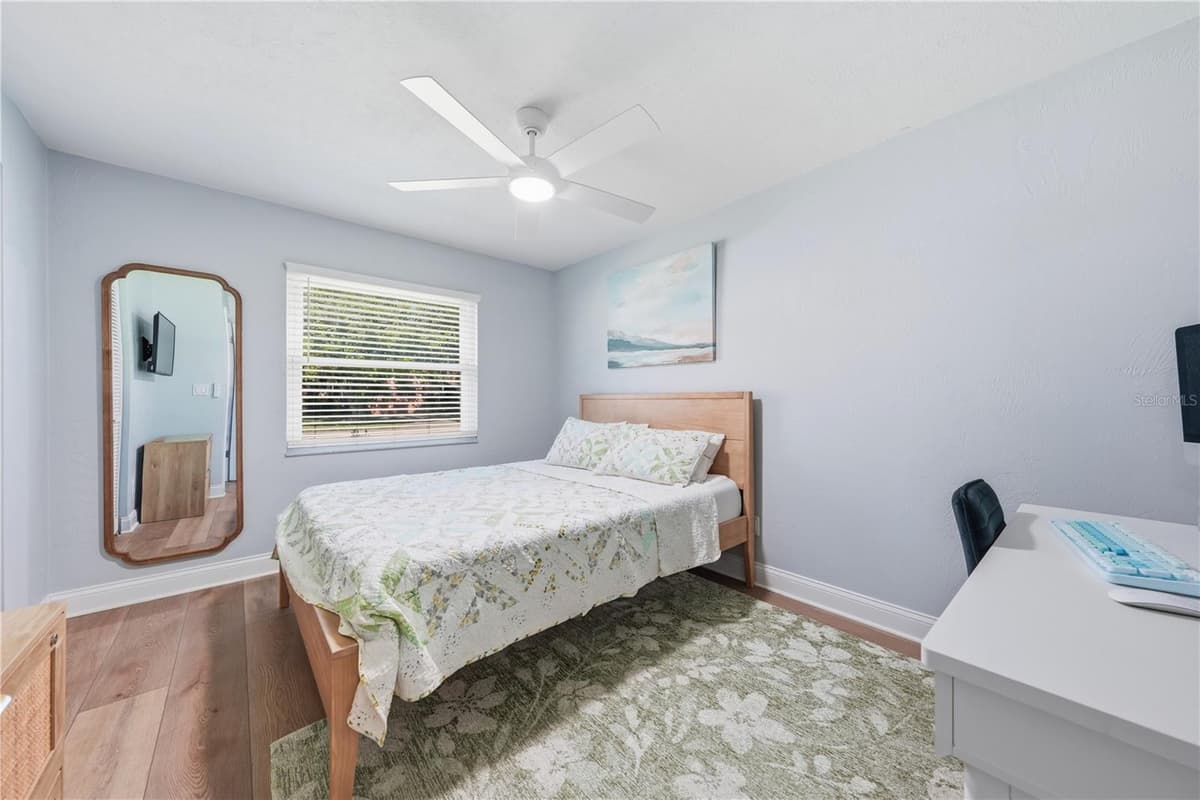 636 DEVON STREET — photo 21 of 47