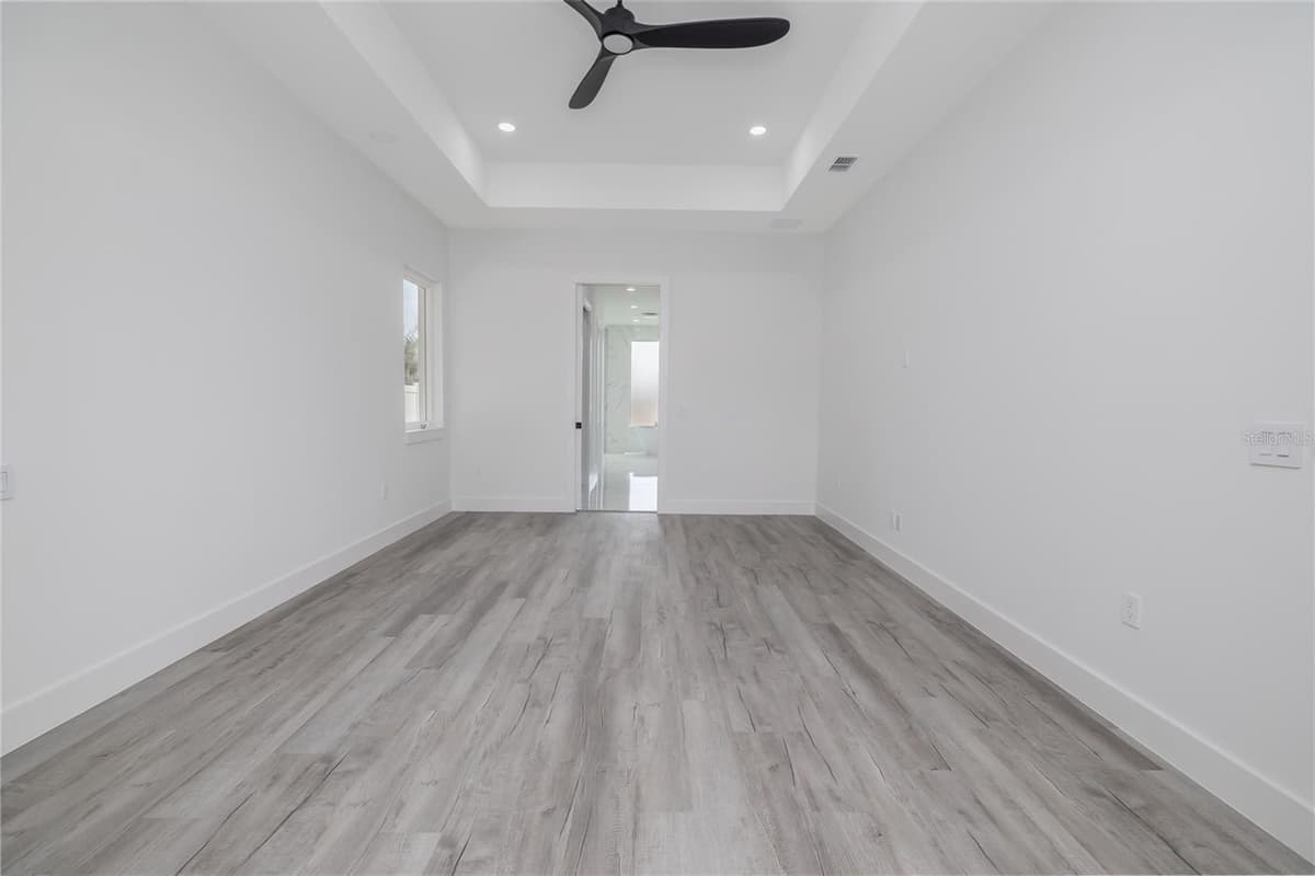 34 FALLEN OAK LANE — photo 19 of 45