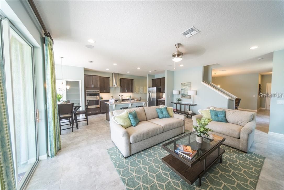 3318 STRATTON CIRCLE — photo 6 of 15