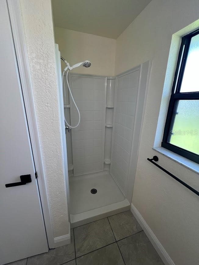 3589 CHAMBERLAIN BOULEVARD — photo 15 of 30