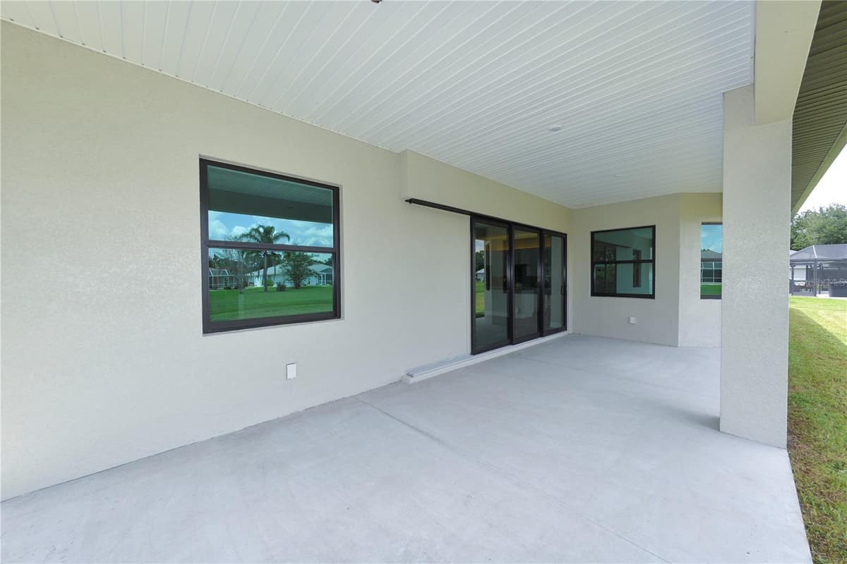 26082 PAYSANDU DRIVE — photo 31 of 34