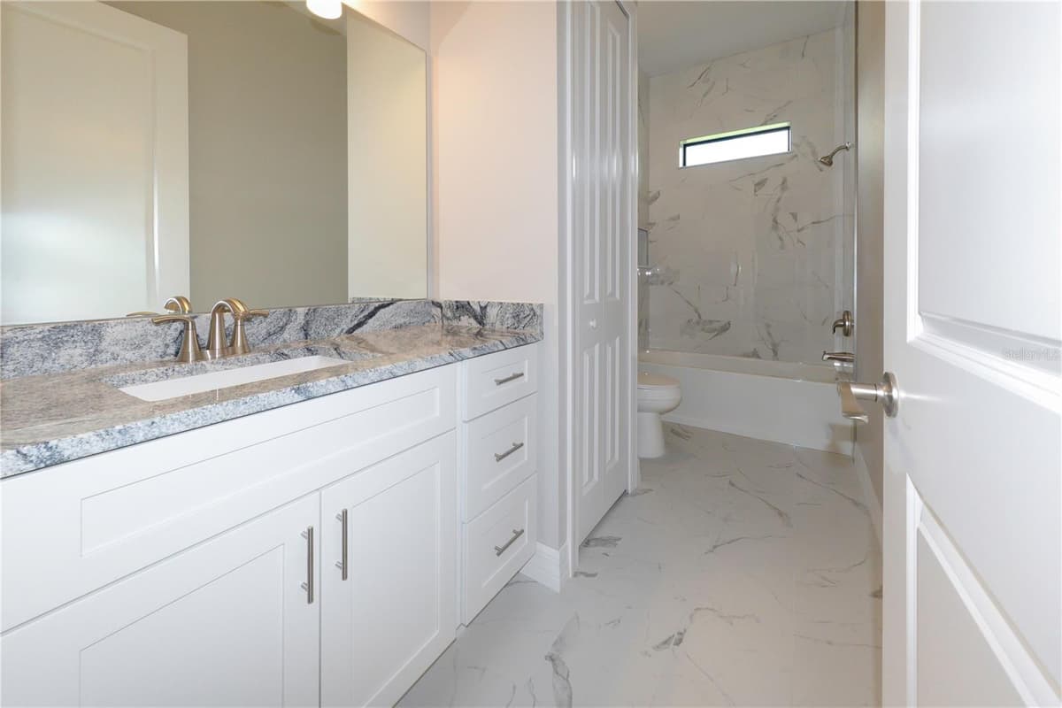 26082 PAYSANDU DRIVE — photo 24 of 34