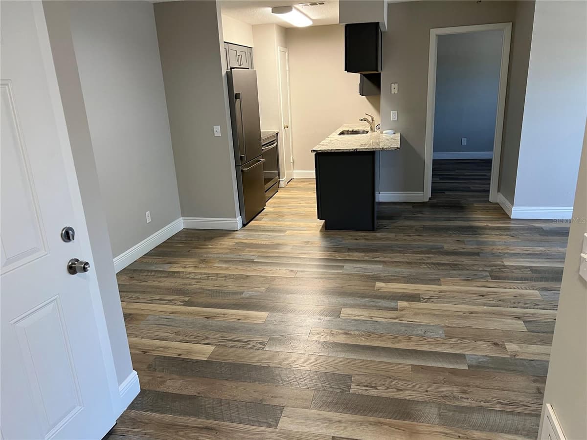 208 RED CEDAR PLACE — photo 7 of 21