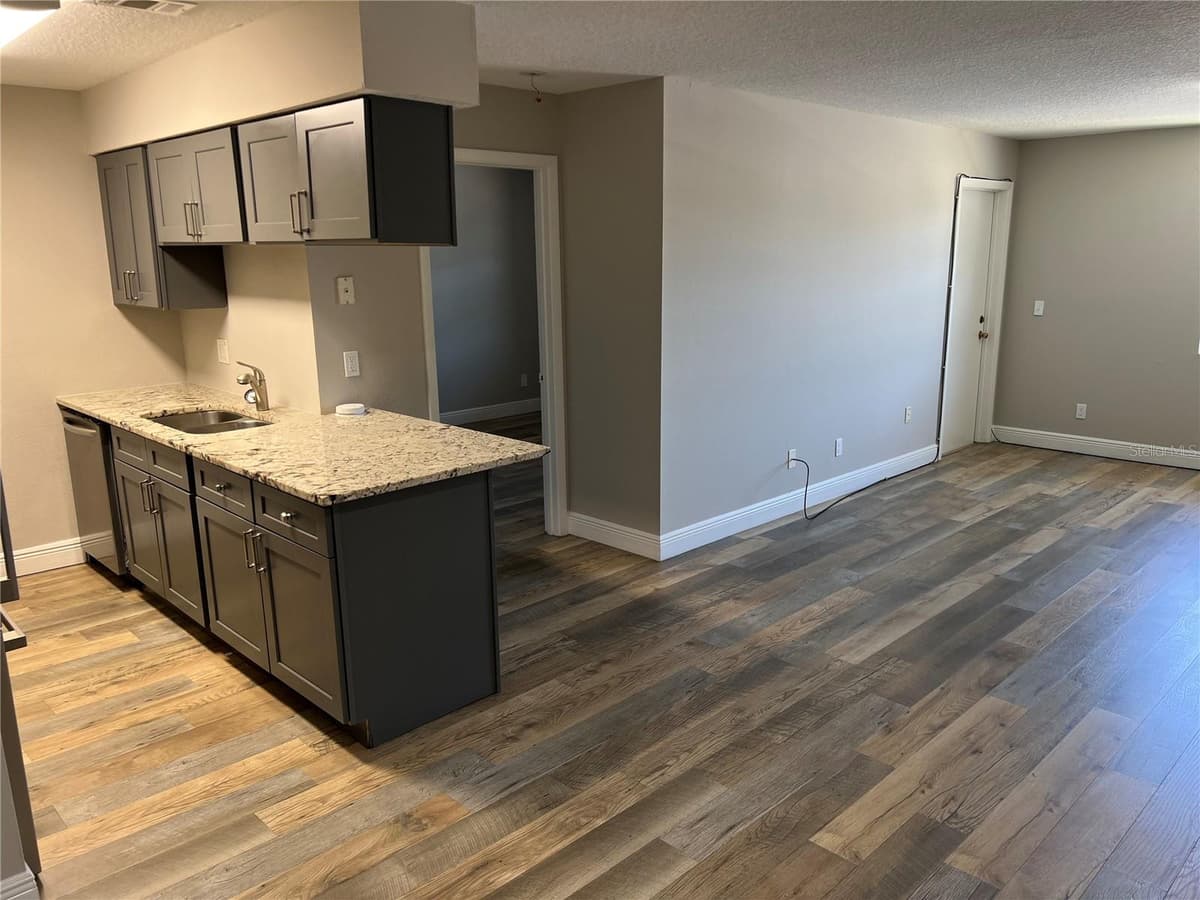 208 RED CEDAR PLACE — photo 16 of 21