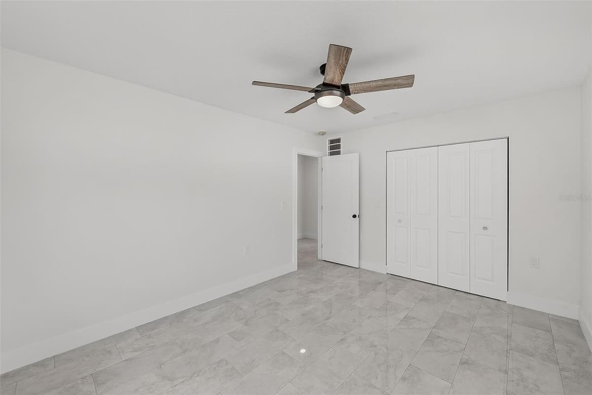 2425 BAYWOOD DRIVE — photo 20 of 44