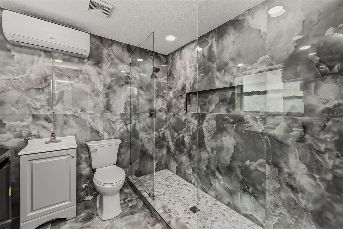 2425 BAYWOOD DRIVE — photo 26 of 44