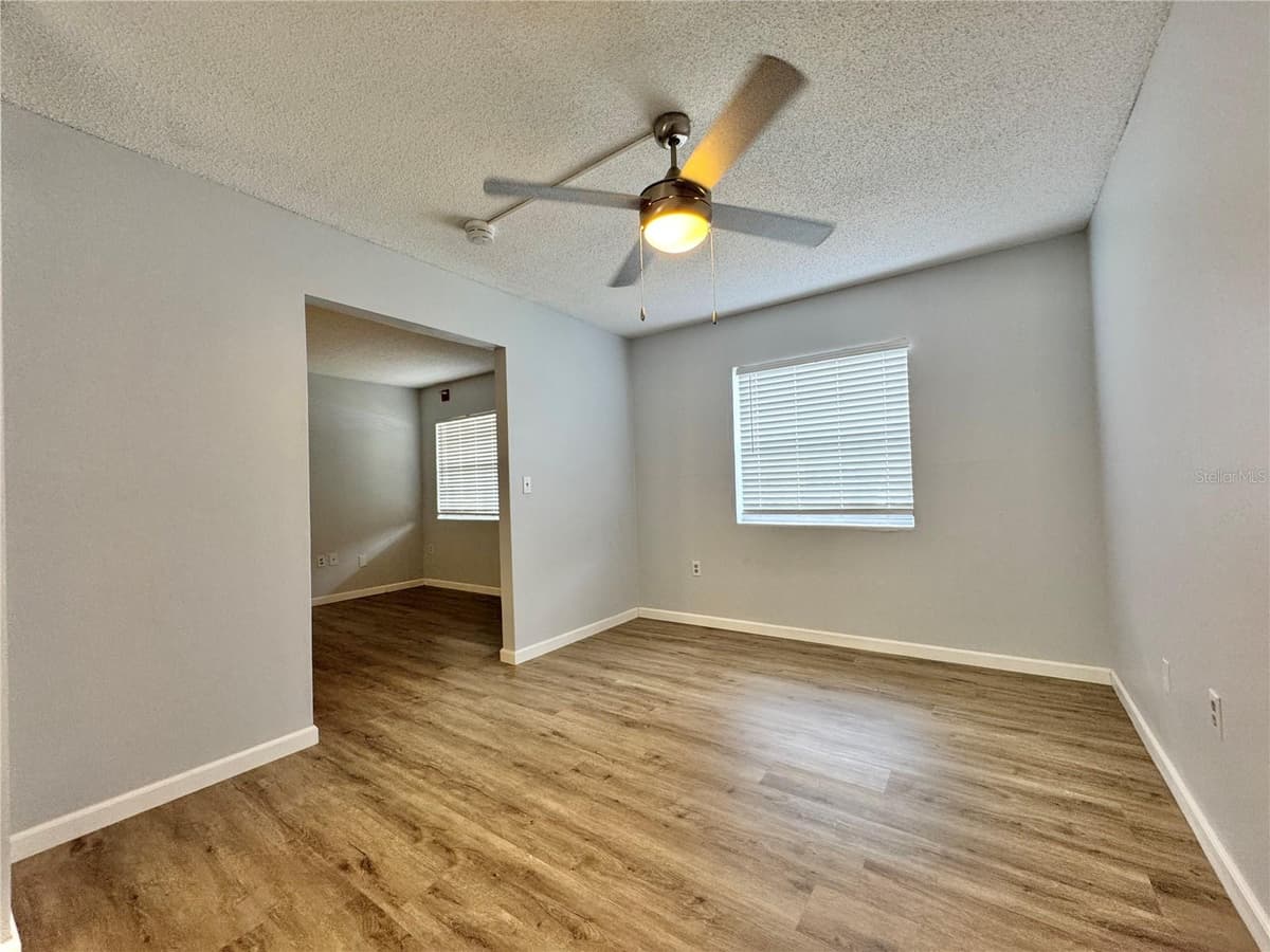 551 FLEMMING WAY — photo 12 of 14