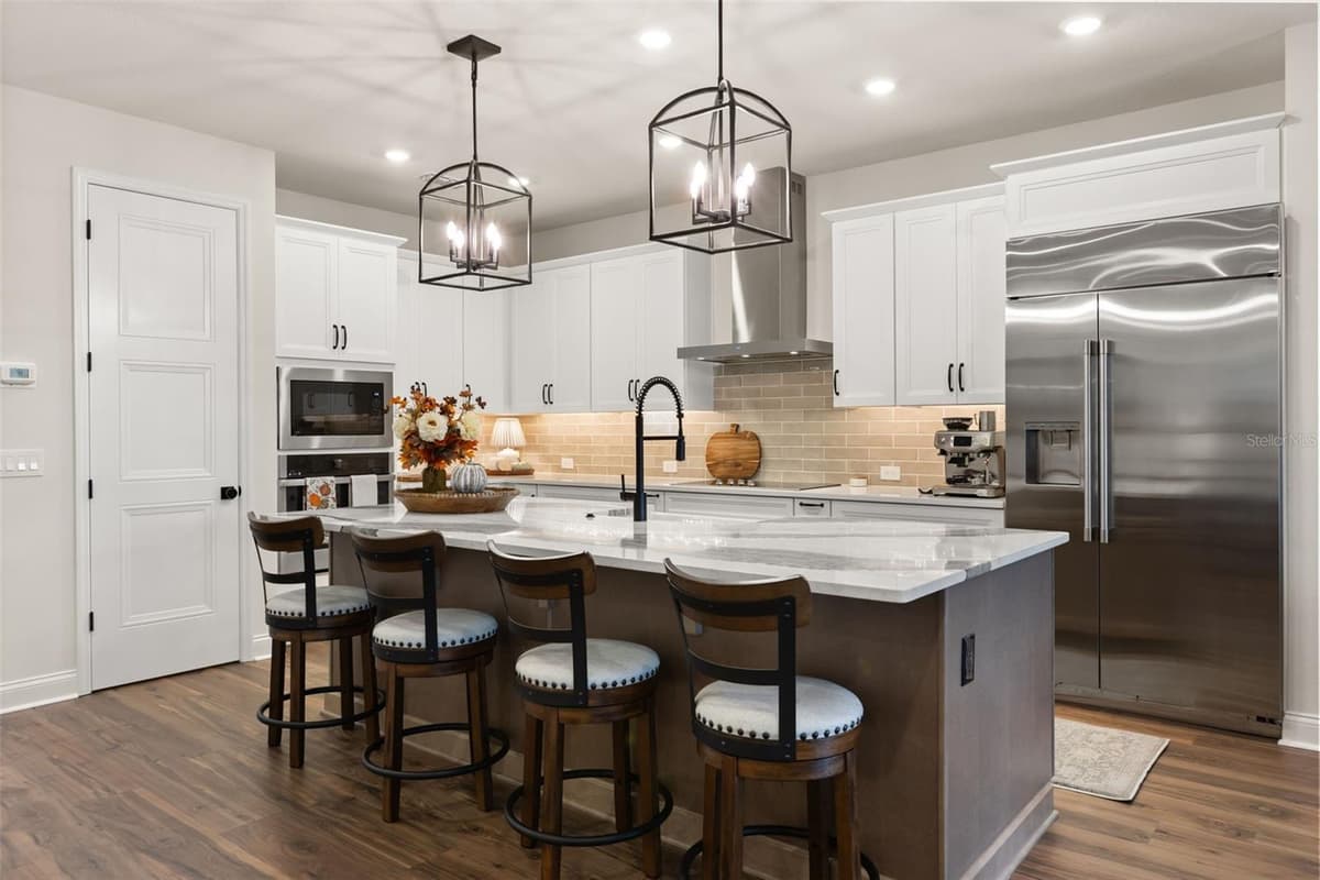 16974 CEDAR VALLEY CIRCLE — photo 8 of 34