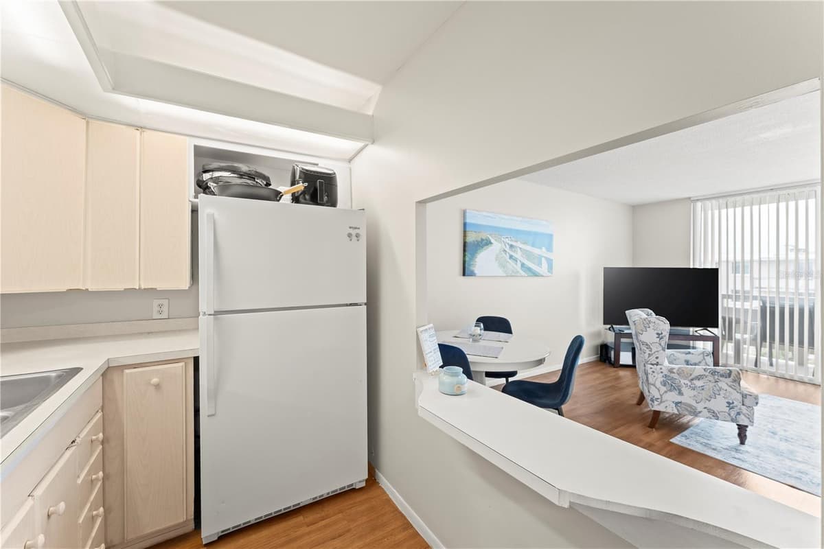 2020 ATLANTIC AVENUE — photo 5 of 18