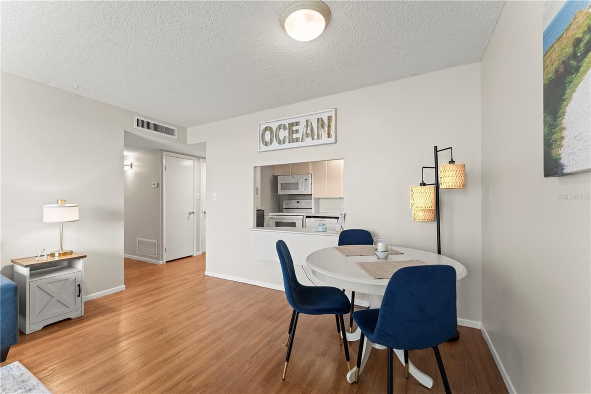 2020 ATLANTIC AVENUE — photo 8 of 18