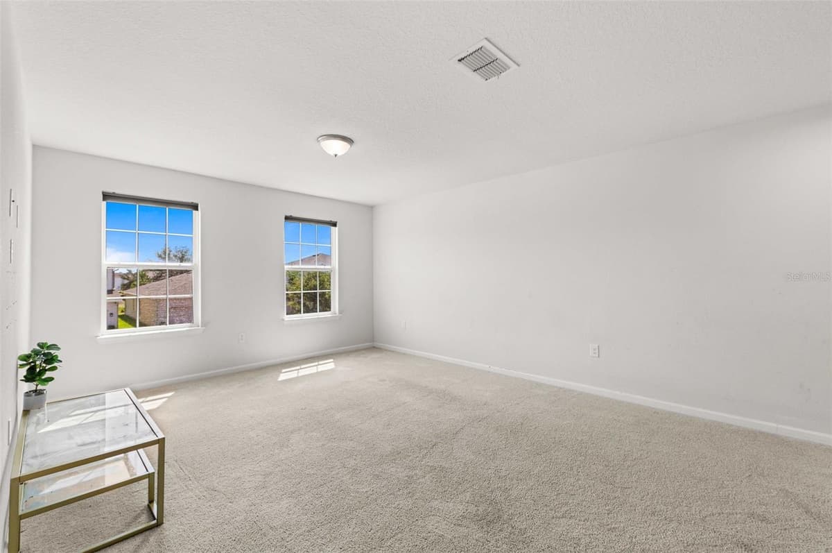100 LAVENNA AVENUE — photo 22 of 37