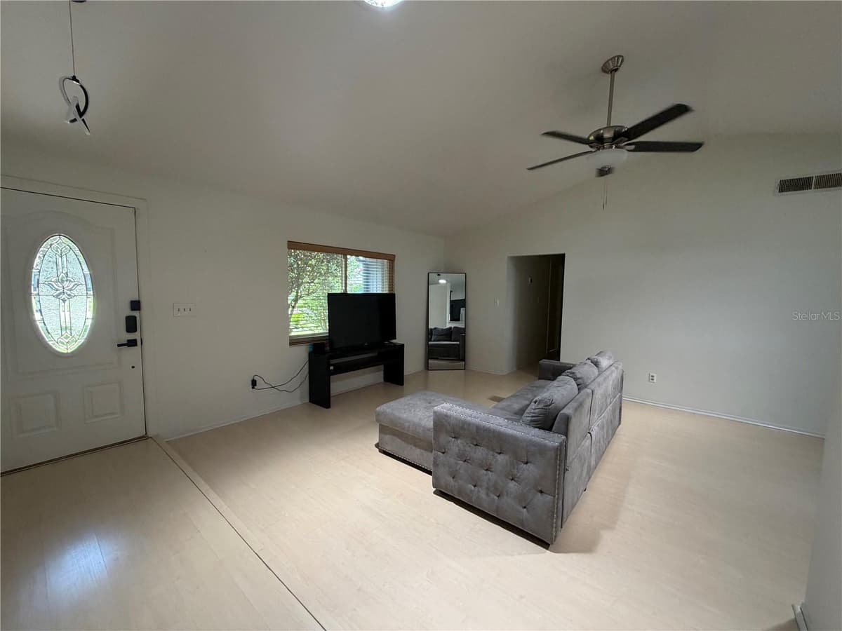 200 PANAMA ROAD — photo 5 of 26