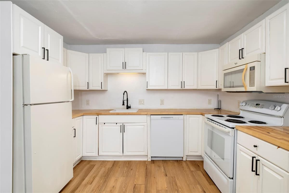 1636 PRESCOTT STREET — photo 17 of 51