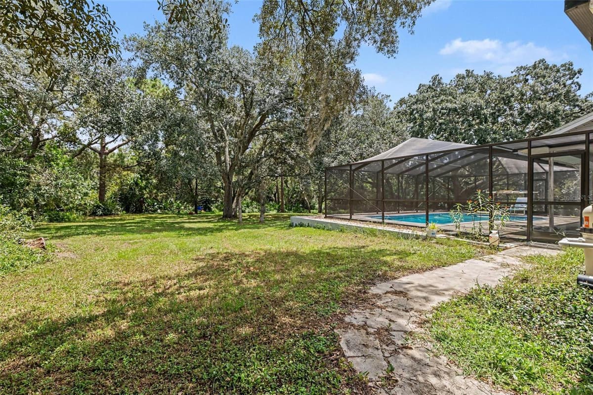 10703 GALLOP PLACE — photo 18 of 22