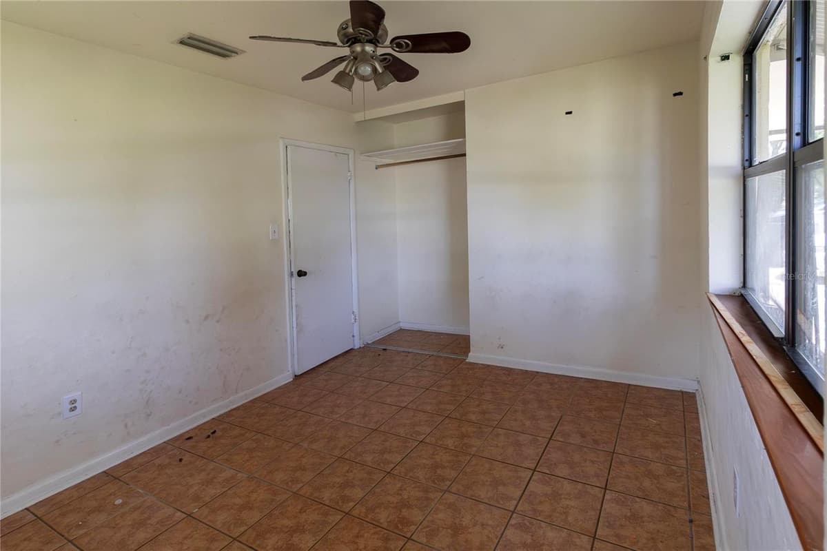 8338 BUMFORD AVENUE — photo 19 of 25