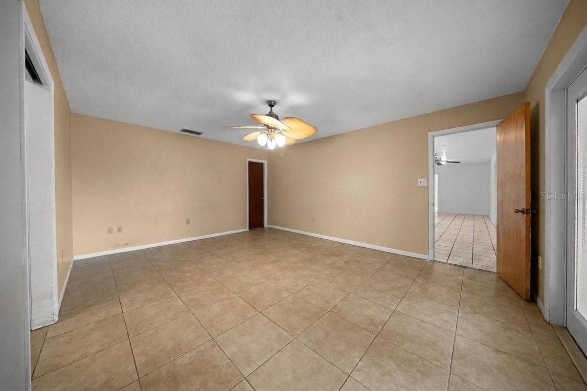 11318 CIRCLE WAY — photo 20 of 40