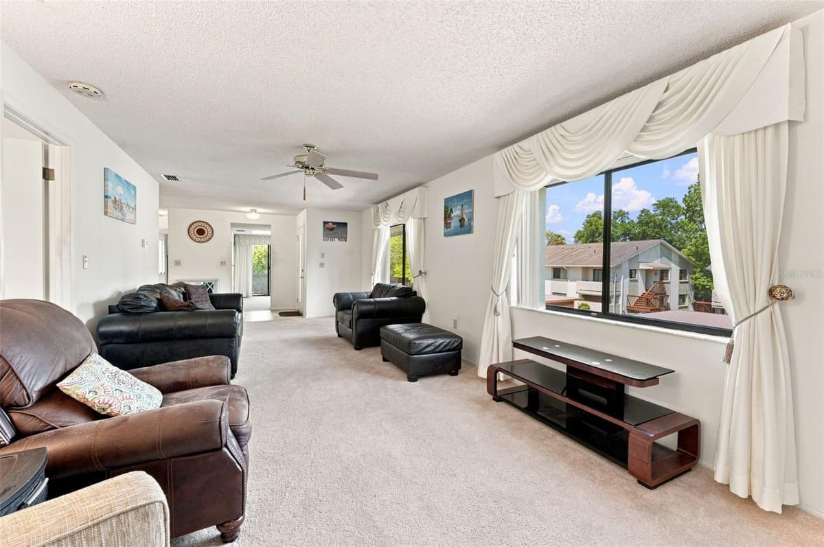 8024 FEATHER COURT — photo 10 of 33