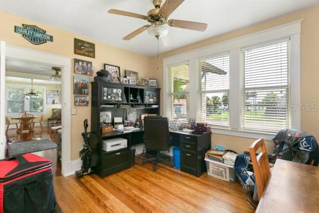 4510 MOUNT VERNON AVENUE — photo 42 of 52