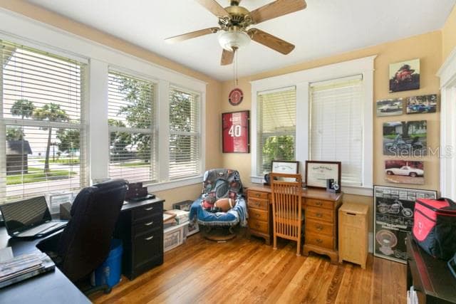 4510 MOUNT VERNON AVENUE — photo 43 of 52