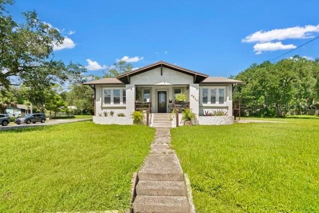 4510 MOUNT VERNON AVENUE — photo 3 of 52