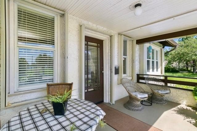 4510 MOUNT VERNON AVENUE — photo 10 of 52