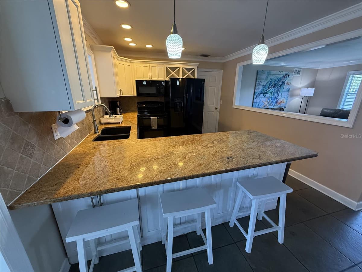 2398 NOLAN DRIVE — photo 7 of 33