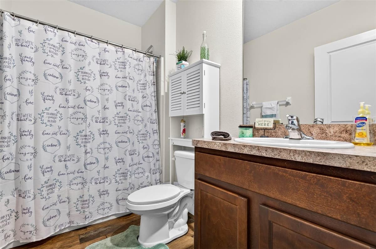 35900 HILLBROOK AVENUE — photo 26 of 43
