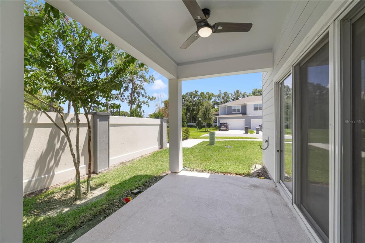 2857 CLEVER LANE — photo 4 of 26