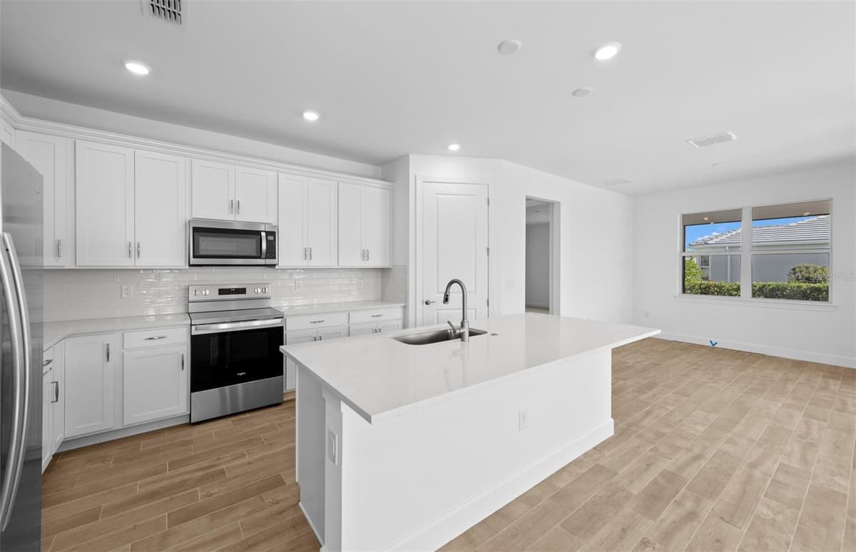 6990 MINNEOLA COURT — photo 17 of 25