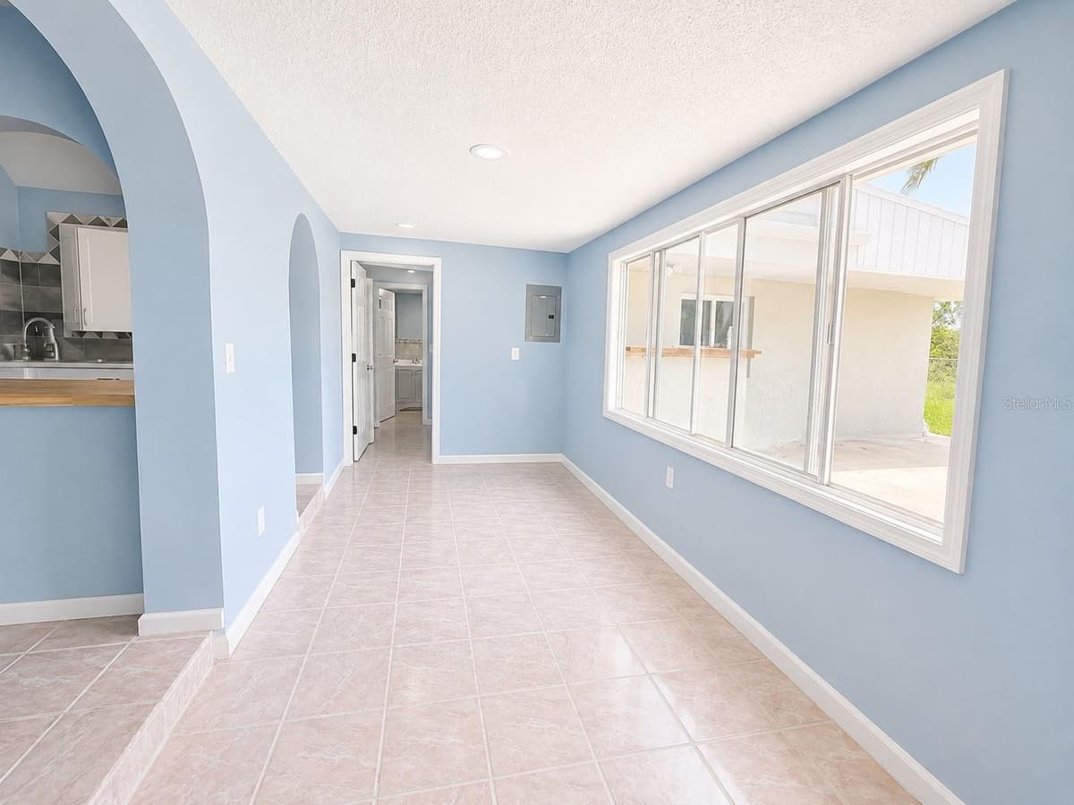 4824 LIMESTONE DRIVE — photo 6 of 23