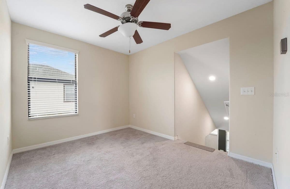 11714 LAKE BOULEVARD — photo 3 of 43