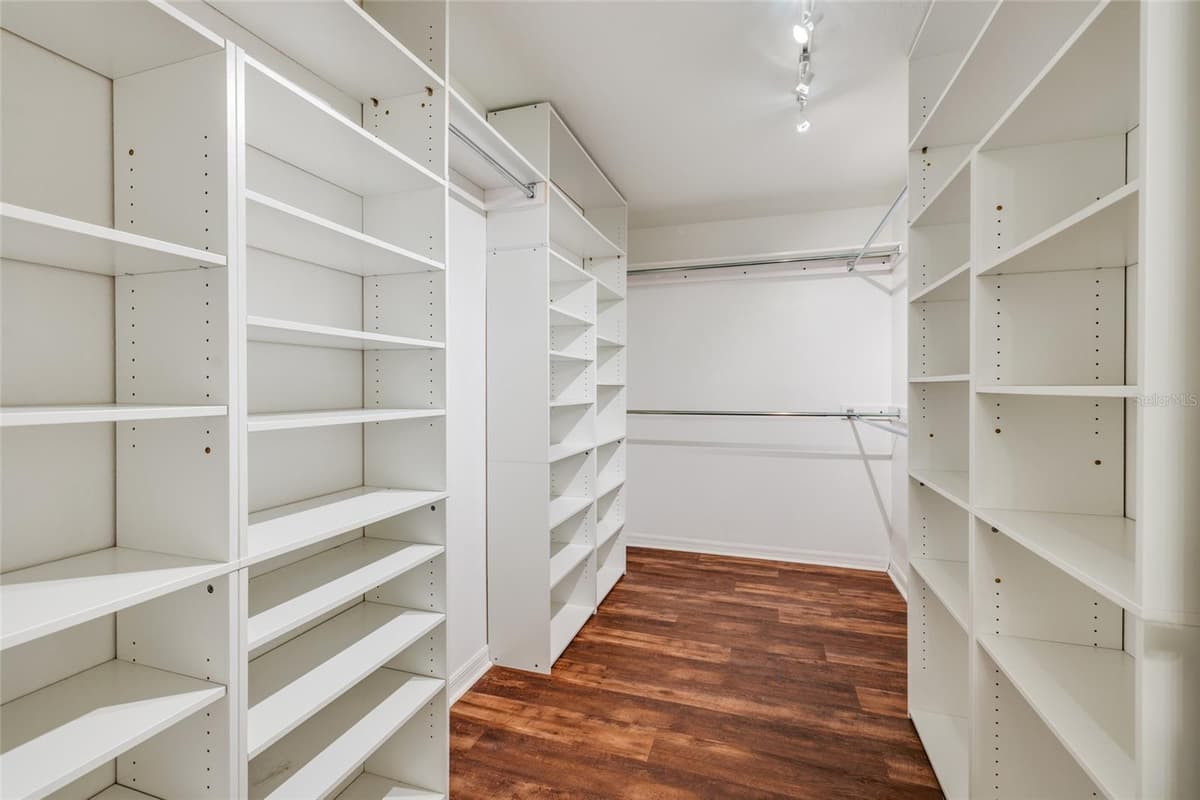 36077 STABLE WILK AVENUE — photo 29 of 40