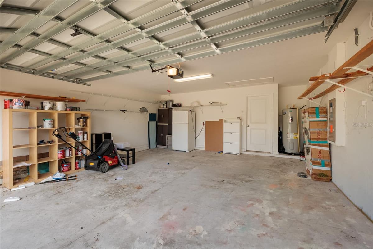 36077 STABLE WILK AVENUE — photo 36 of 40
