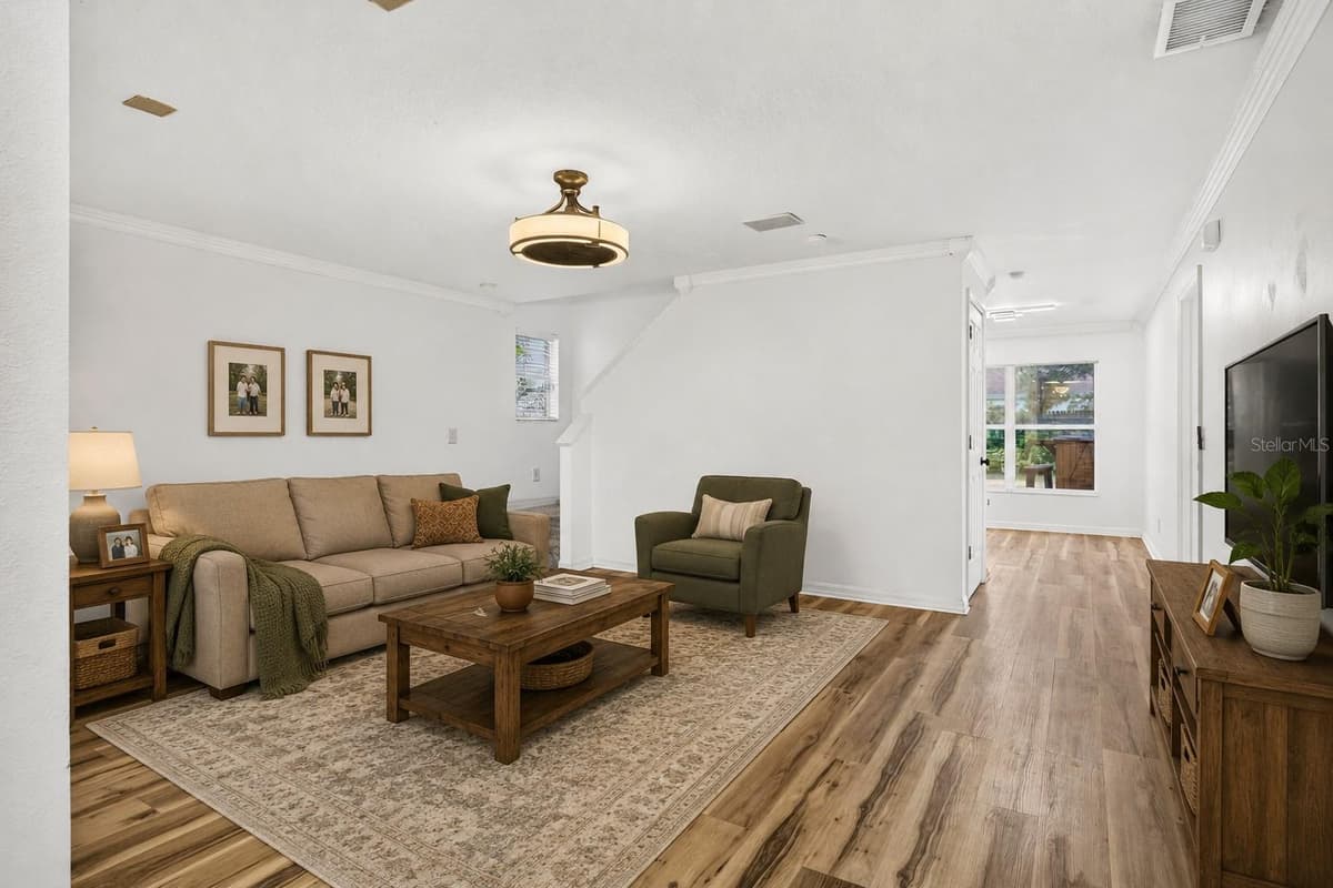 10521 LAKESIDE VISTA DRIVE — photo 14 of 53