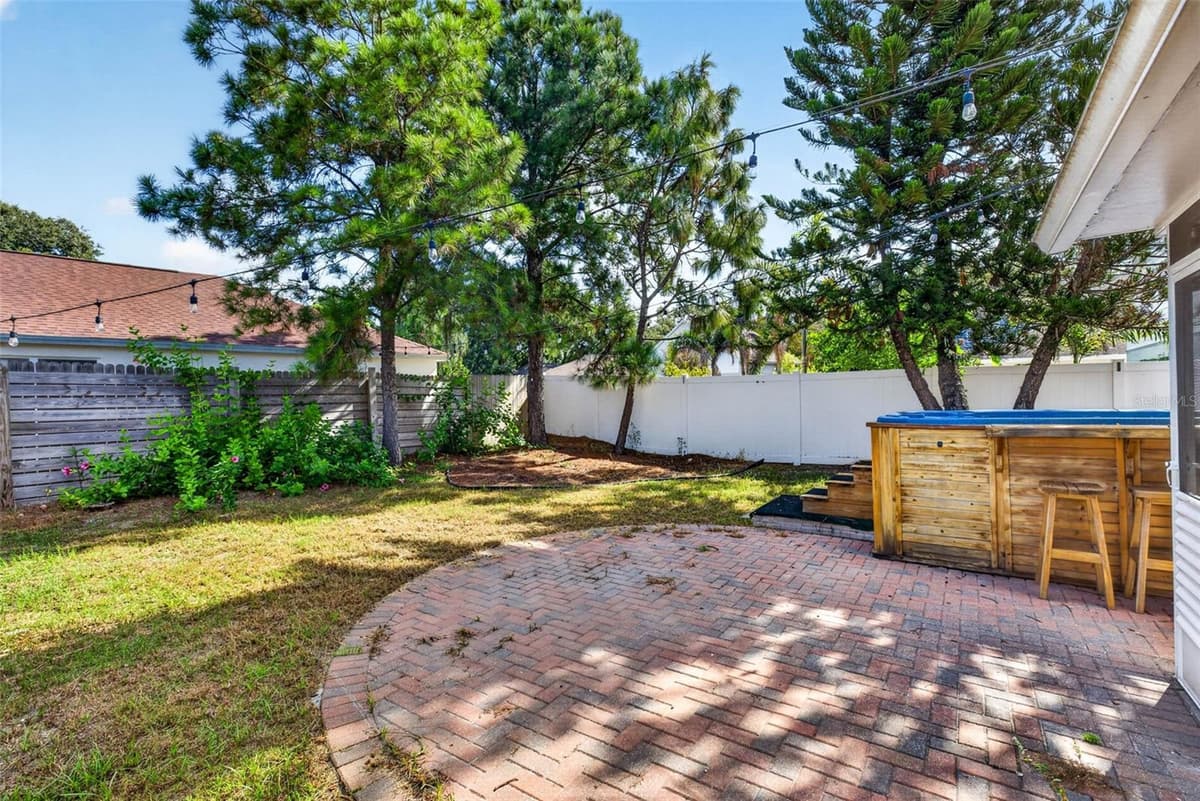 10521 LAKESIDE VISTA DRIVE — photo 47 of 53