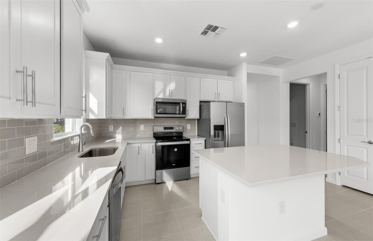 6855 CALI COURT — photo 15 of 29