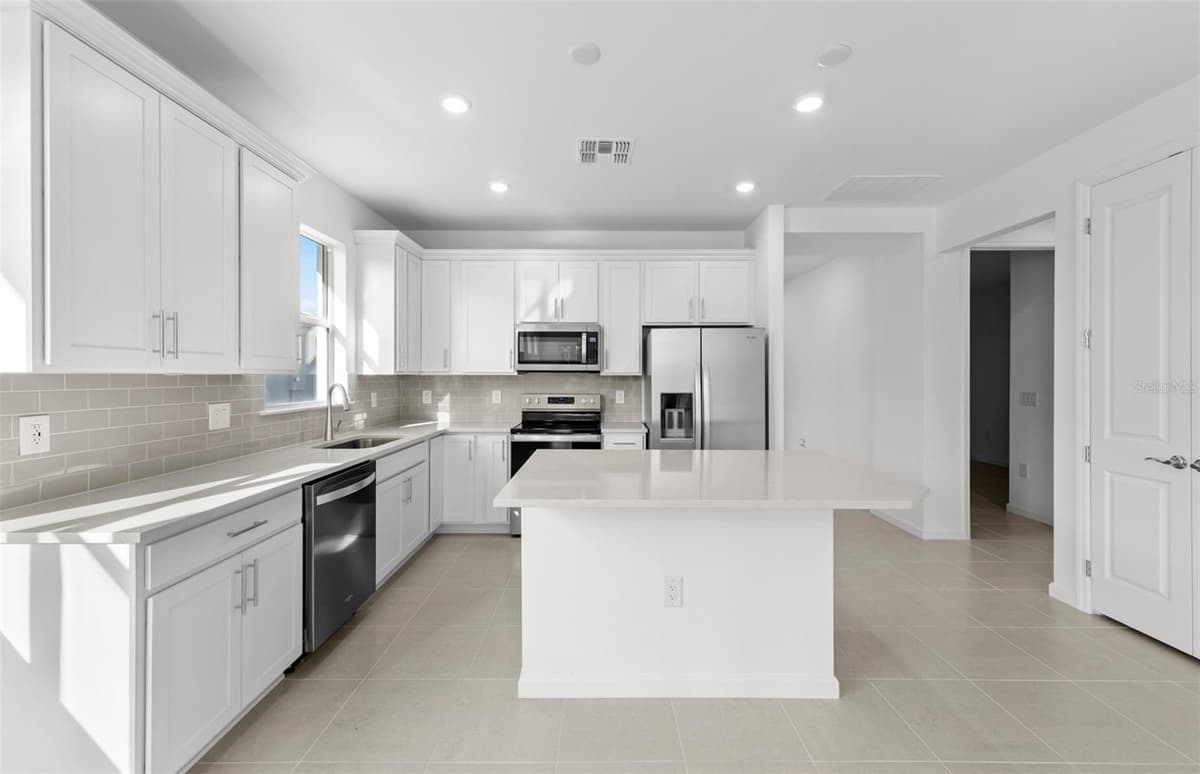 6855 CALI COURT — photo 16 of 29