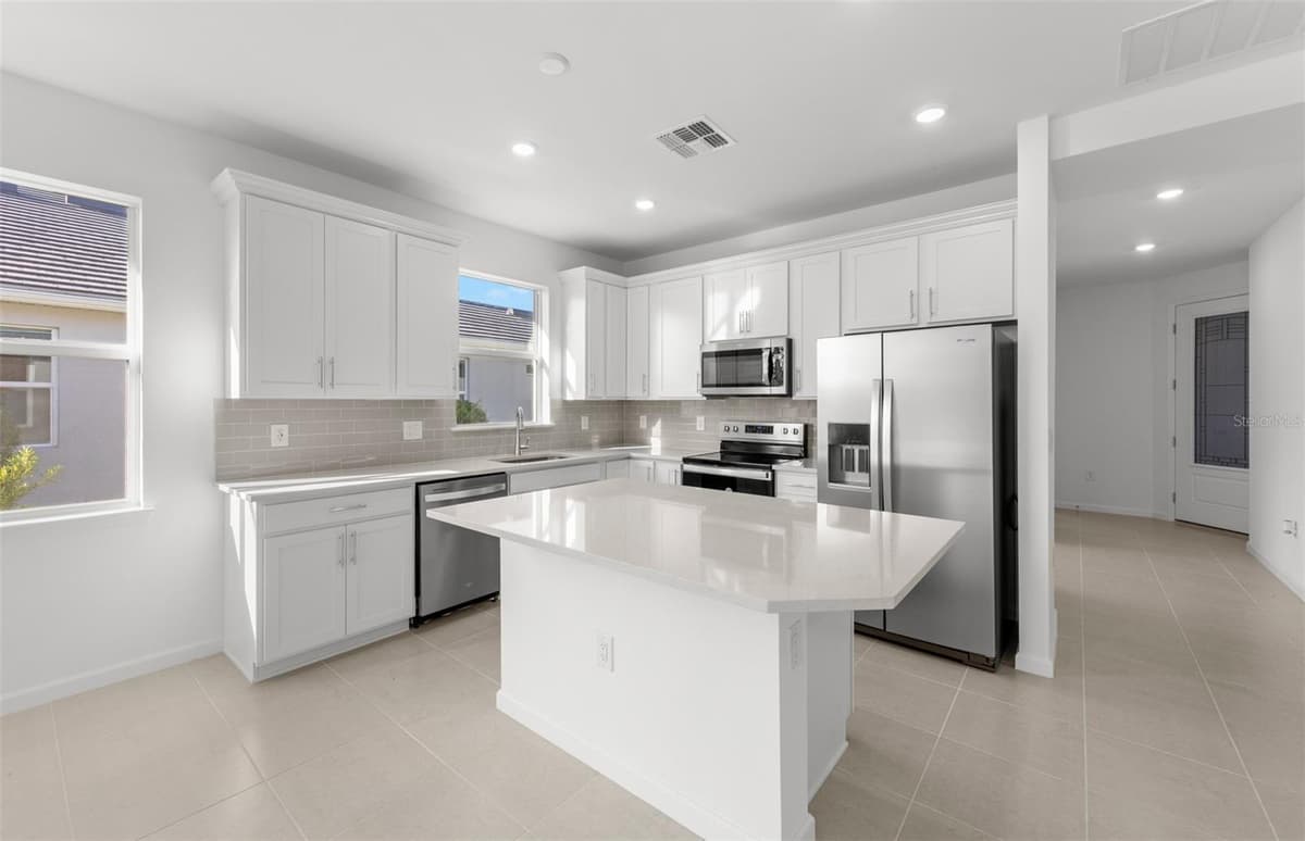 6855 CALI COURT — photo 17 of 29