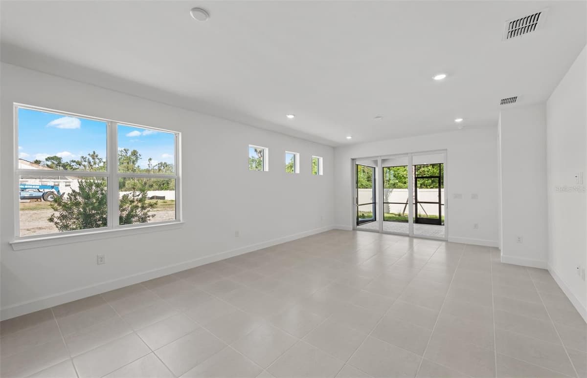6859 CALI COURT — photo 14 of 22